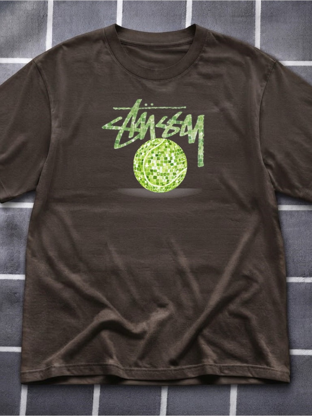 Gildan Men's Brown Graphic Tee with Green Disco Print